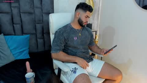 Noah online show from February 2025 09:49:01 AM