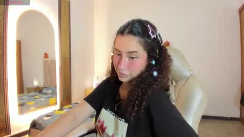 NOA MALAK online show from March 2026 08:26:01 PM