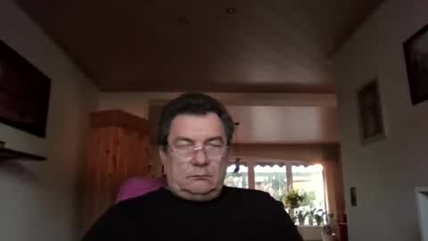 nobbie44 online show from March 2025 04:35:01 PM