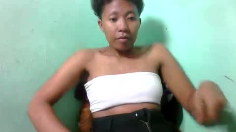 noella711128 online show from October 2025 06:58:01 PM