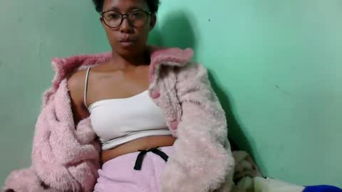 noella711128 online show from October 2025 11:19:01 AM