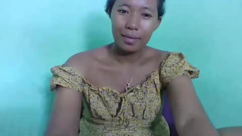 Snapshot of noellah chatting on April 2026 05:06:02 PM noellah online show from April 2026 05:06:02 PM