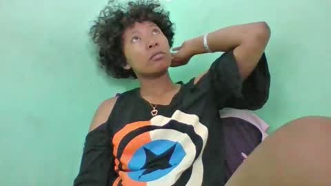 Snapshot of noellah chatting on April 2026 04:28:02 AM noellah online show from April 2026 04:28:02 AM