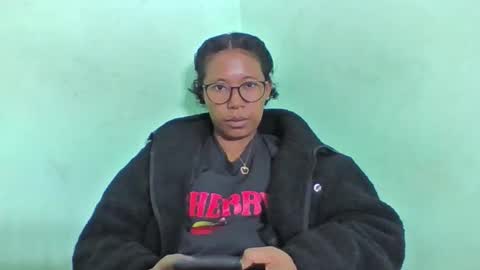 Snapshot of noellah chatting on May 2026 12:46:02 PM noellah online show from May 2026 12:46:02 PM