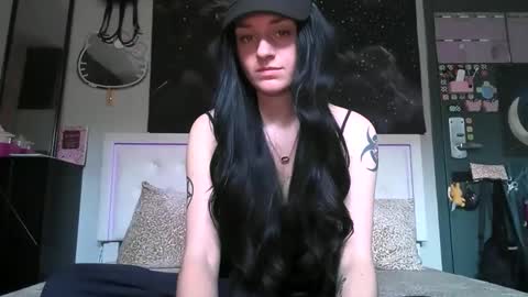 Noelle online show from April 2026 05:47:01 PM