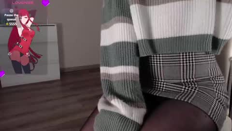 noelleneptune online show from January 2025 02:47:02 PM