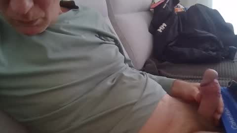 nofacestud online show from April 2026 01:10:02 PM