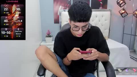 Noha Scott online show from March 2026 11:43:01 PM