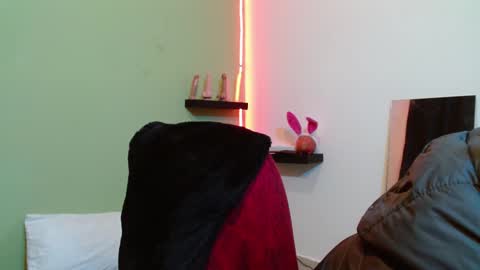 Noha Thomson online show from December 2024 11:50:02 PM