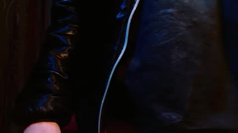 Noha Thomson online show from November 2025 06:35:02 AM