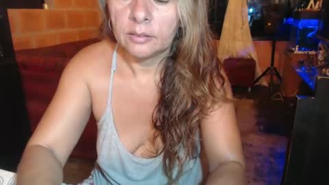 Snapshot of nohhadeluxe chatting on February 2025 10:53:02 AM nohhadeluxe online show from February 2025 10:53:02 AM