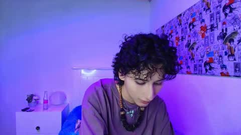 maxie online show from October 2025 04:09:02 AM