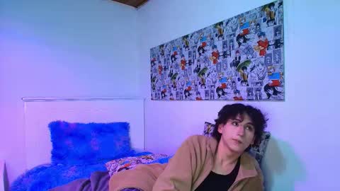 maxie online show from October 2025 05:19:02 AM