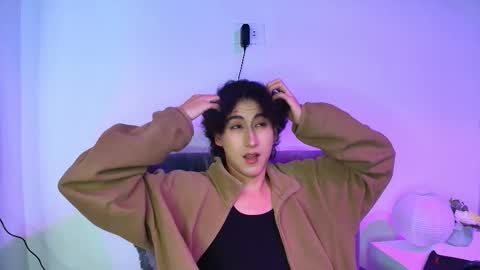 maxie online show from October 2025 04:46:02 AM