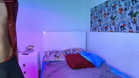 maxie online show from October 2025 03:23:02 AM