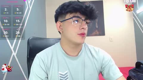 Nolan  online show from December 2024 06:22:02 PM