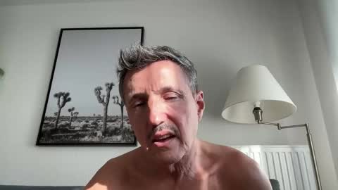 nolo34 online show from December 2025 12:58:02 PM