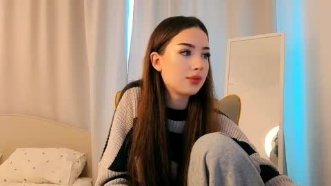 Syndney online show from April 2026 05:10:01 AM