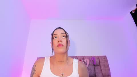 Nora Da Silva online show from May 2026 02:51:02 AM