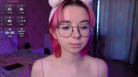 Nora Failure online show from September 2025 06:06:02 AM