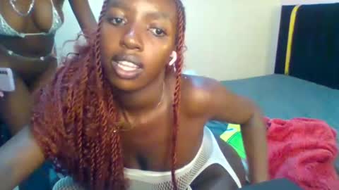 Norababy20 online show from June 2026 06:52:02 AM