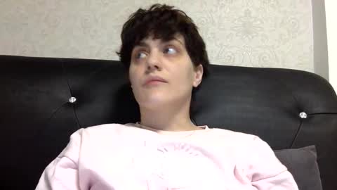 norablues online show from April 2026 06:46:01 PM