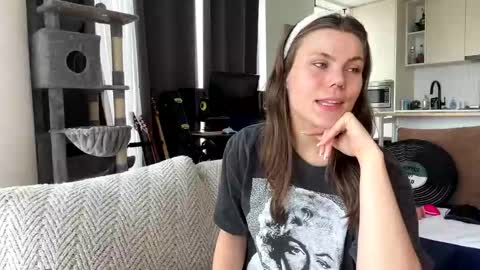 Snapshot of nordicbelle chatting on May 2026 01:51:02 PM Nordic Belle online show from May 2026 01:51:02 PM
