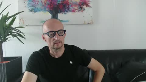 nordicrunner76 online show from June 2026 09:12:01 AM
