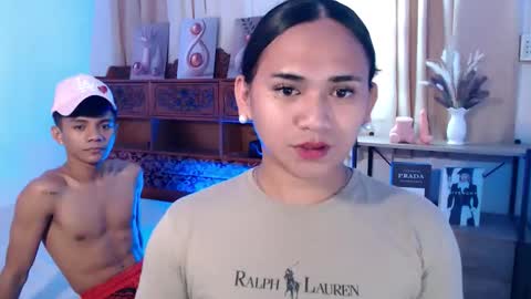 Snapshot of noregrets4moriel_ chatting on May 2026 05:03:02 AM Hi im ariel online show from May 2026 05:03:02 AM