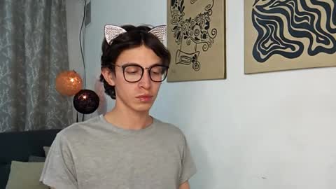 Norehg online show from October 2025 12:22:02 AM