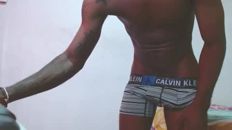 noreno9159 online show from November 2025 01:10:01 PM