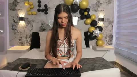 Norki  online show from April 2026 07:17:02 PM