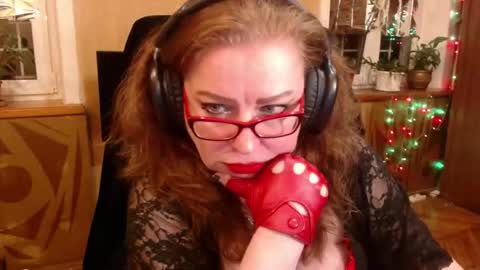 miss Tress online show from September 2025 09:53:01 PM