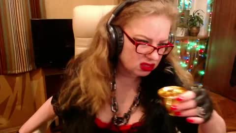 Snapshot of norma_gin chatting on May 2026 08:59:01 PM miss Tress online show from May 2026 08:59:01 PM