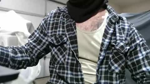 not_me_420 online show from November 2025 05:13:02 PM