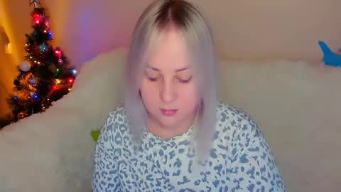 hi glad to chat online show from December 2024 02:35:02 PM