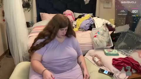 Snapshot of noturbabymoms chatting on January 2025 12:45:01 AM NotUrBabyMoms online show from January 2025 12:45:01 AM