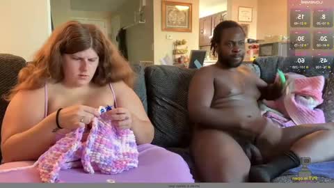 Snapshot of noturbabymoms chatting on September 2025 02:05:02 PM NotUrBabyMoms online show from September 2025 02:05:02 PM