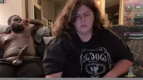 Snapshot of noturbabymoms chatting on September 2025 04:17:02 AM NotUrBabyMoms online show from September 2025 04:17:02 AM