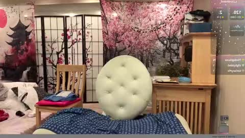 Snapshot of noturbabymoms chatting on September 2025 04:01:01 PM NotUrBabyMoms online show from September 2025 04:01:01 PM