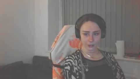 Lucy online show from December 2025 12:26:02 AM