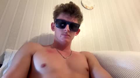 Mason and Blondies studio online show from May 2026 04:07:01 AM