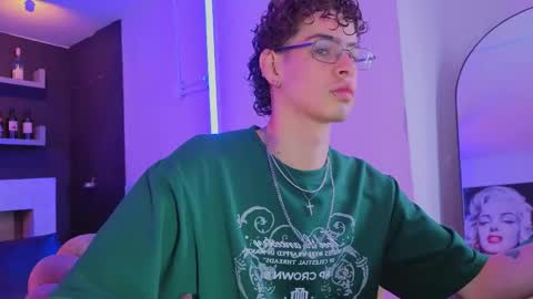 Nova Salvatore online show from April 2026 02:47:02 AM