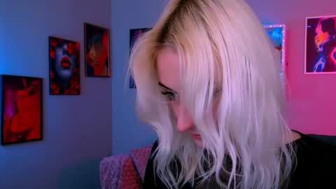 Nova online show from April 2026 07:18:01 PM