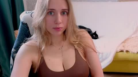 Mary online show from May 2026 01:42:02 PM
