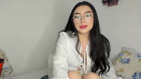 Maria  --Independent Model--Any GIFT  Go here  P  online show from February 2025 06:40:01 AM