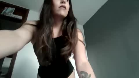 nova_velveet online show from April 2026 10:16:01 PM