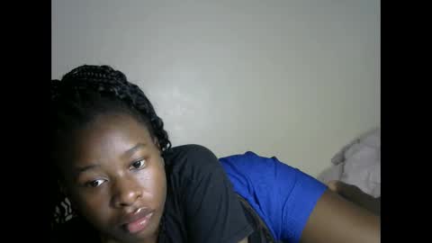 novaah online show from November 2025 03:24:02 PM