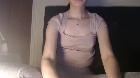 Snapshot of novafrey chatting on January 2025 01:31:02 AM Olivia online show from January 2025 01:31:02 AM