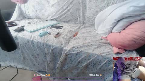 Snapshot of novanautiesxxx chatting on May 2026 02:30:01 AM LucidXotix online show from May 2026 02:30:01 AM